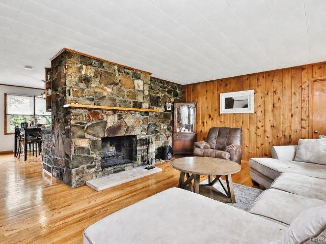 124 Cherrywood Drive
