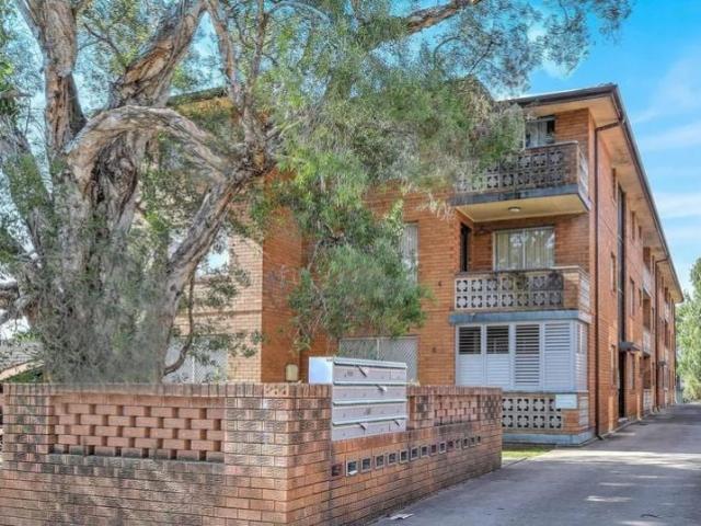 12/4 Childs Street, Lidcombe