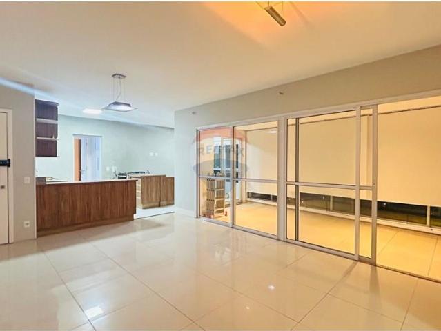 124 Área Útil Apartamento Alugar, 3 Dormitórios localizado em Av. Parkinson, 42 One Gramercy Park Alphaville Empresarial, Barueri, São Paulo, 06465 136 | Brasil