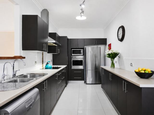 124 Avoca Drive, GREEN POINT, NSW 2251