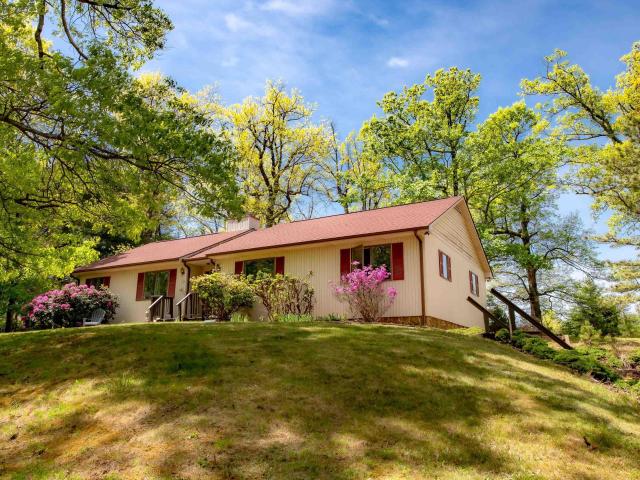 124 azalea dr