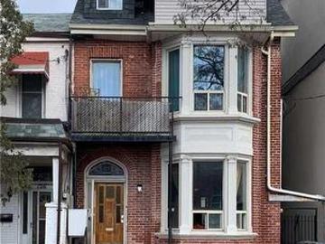 124 Baldwin Street, Toronto, ON, M5T 1L6 house for sale | Listing ID C12416 | Royal LePage