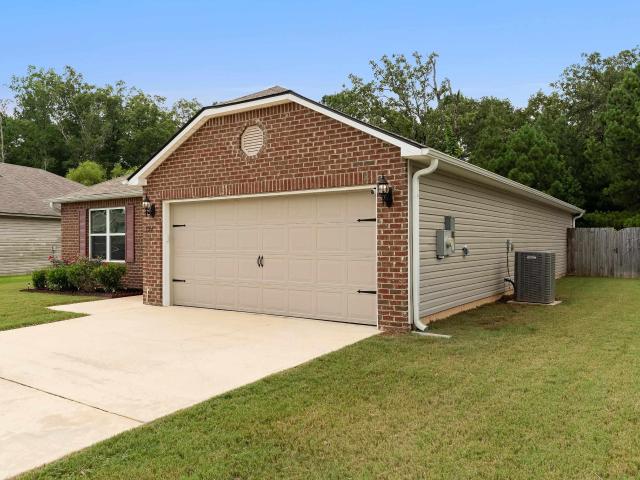 124 Briarfield Lane