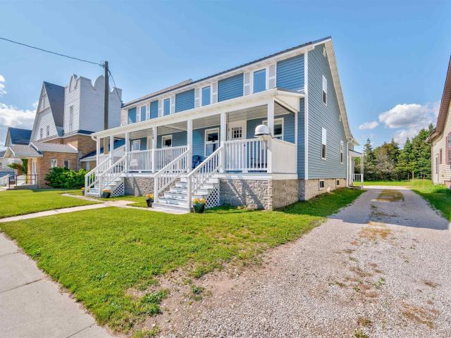 124 E Elk Street