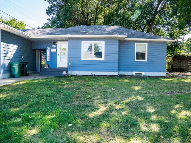 124 E Emory Street