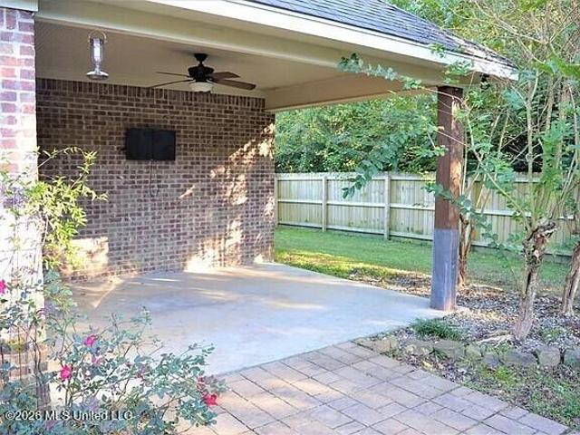 124 Fox Run Drive