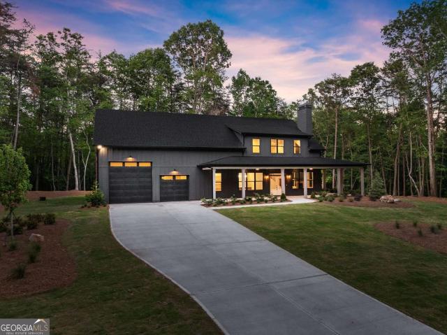 124 Fox Valley Road
