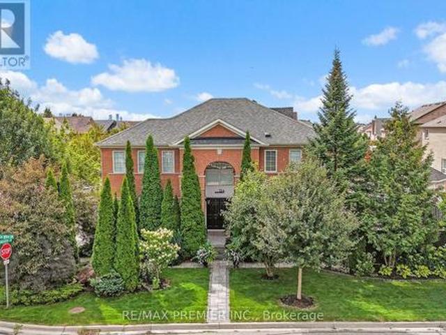 124 Kingsview Drive, Vaughan, ON, L4H 3B4 house for sale | Listing ID N13612 | Royal LePage