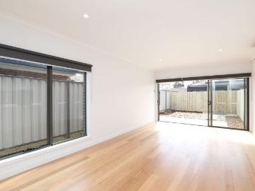 1/24 Hedgeley Road, Kealba VIC 3021