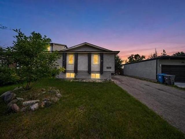 124 Leahcrest Cr, Winnipeg, MB, R2P 1P3 house for sale | Listing ID 202622 | Royal LePage