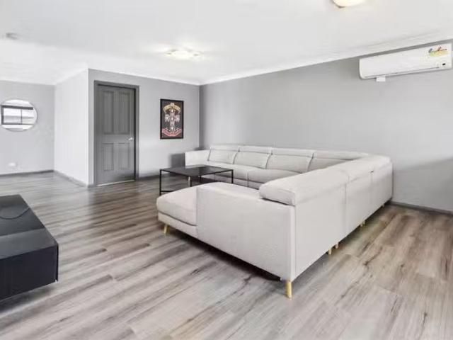 1/24 Mary Davis Avenue, Koonawarra, NSW 2530 House for Rent