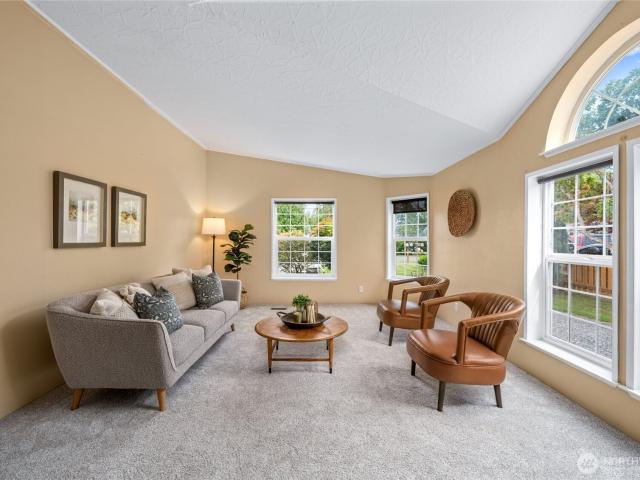 124 N Central Avenue