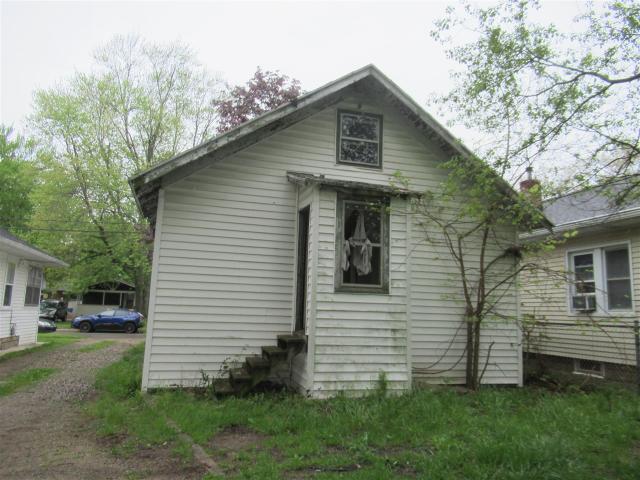 124 Sharon Avenue