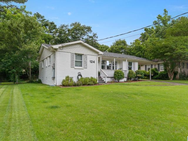 124 Stoneview Road