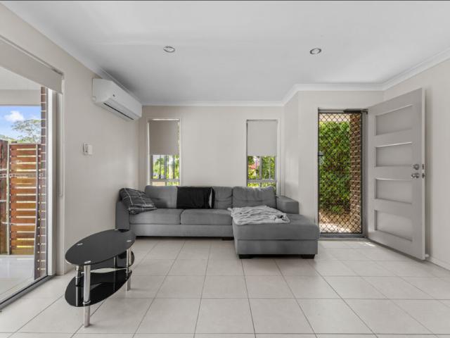 1/24 Parkview Drive
