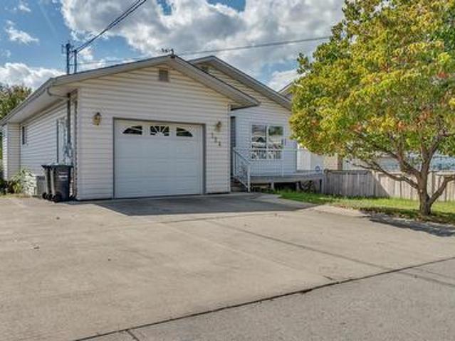 124 Phoenix Avenue, Penticton, BC, V2A 2Z5 house for sale | Listing ID 10399 | Royal LePage