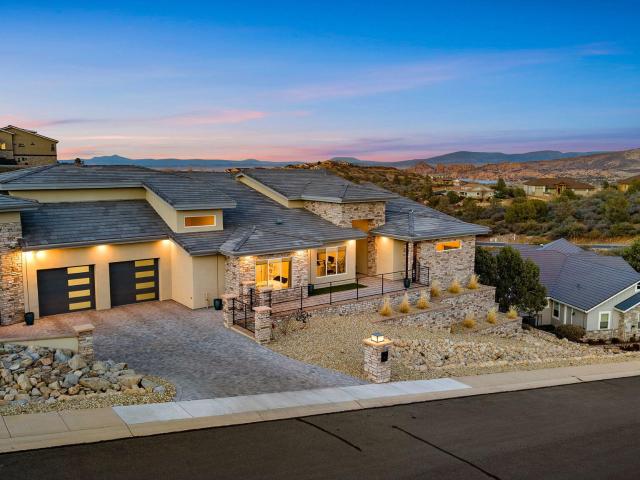 124 rotonda way