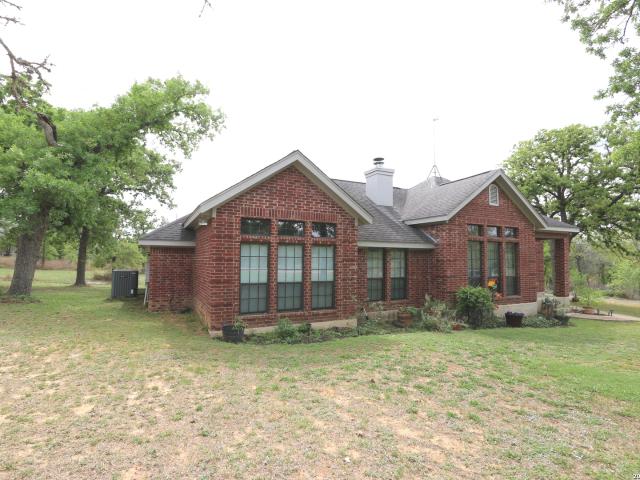124 Rosewood Dr, La Vernia, TX 78121 | MLS #1947
