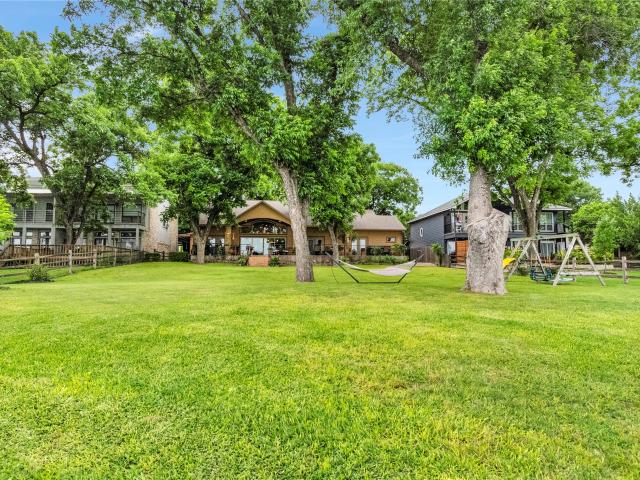 124 Riverbend Lane