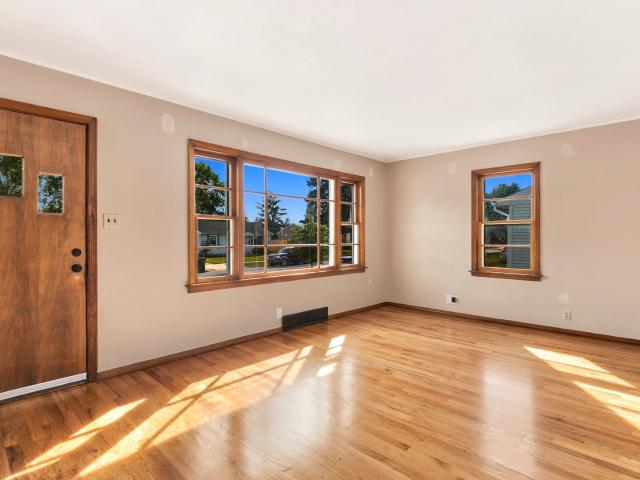 124 Riverside Drive