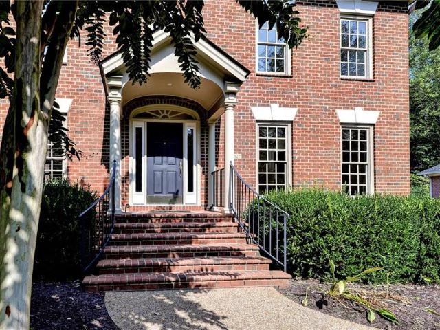 124 Richmond Hill CT