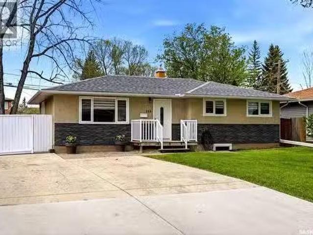 124 Riddell Crescent, Regina, SK, S4S 5L3 house for sale Li.