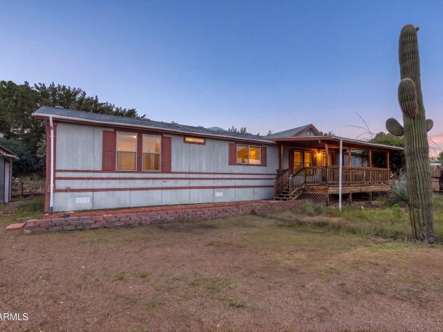 124 w black mountain road