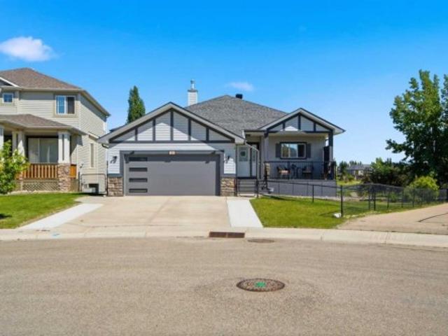 124 West Creek Glen, Chestermere, AB, T1X 1P8 house for sale | Listing ID A2324 | Royal LePage
