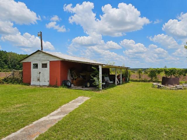 124 Whistling Swan Road