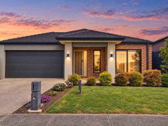 124 Willandra Circuit, WARRAGUL, VIC 3820