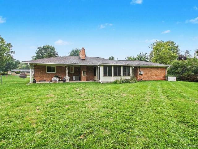 1254 Arrowhead Drive