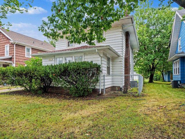 1254 Portage Avenue