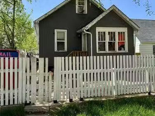 1254 Wascana Street, Regina, SK, S4T 4J1 house for sale Lis.