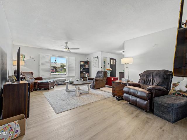 12551 w parkwood drive