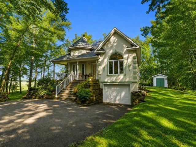 1255 Rue Des Pionniers, Saint André D'Argenteuil, QC, J0V 1X0 house for sale | Listing ID 21209 | Royal LePage