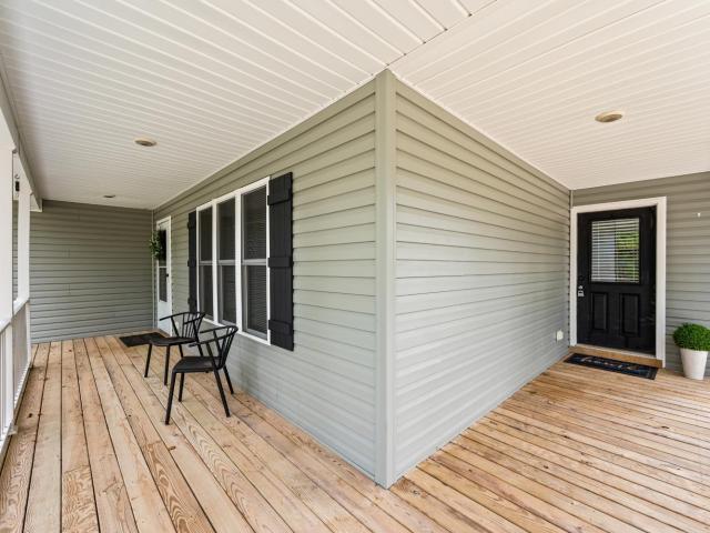 1256 Mountain Cut Road