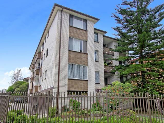 12/56 Bigge St, Liverpool