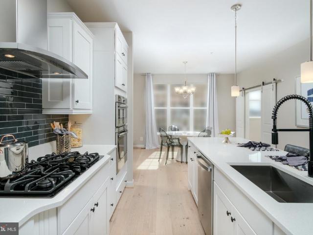 12578 Ovation Drive