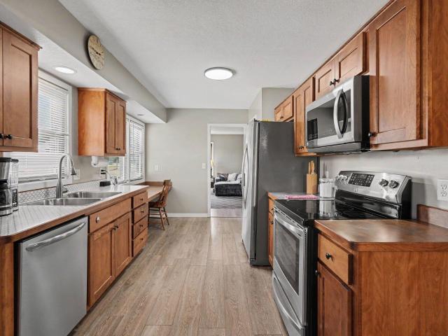 1257 Parallel Street