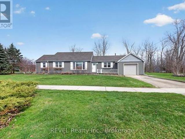 1258 Phillips Street, Fort Erie Crescent Park, ON, L2A 3B7 house for sale | Listing ID X13001 | Royal LePage