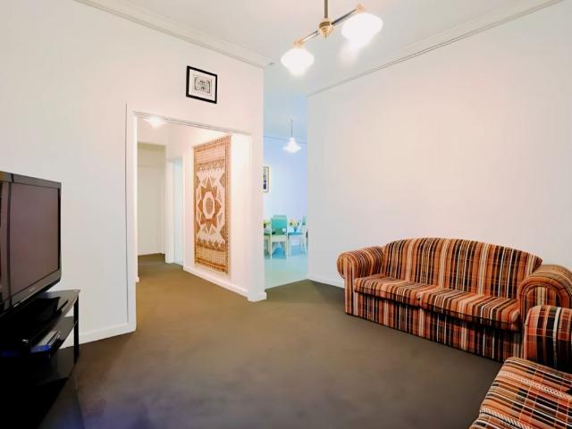 1/258 Tucker Road, Mckinnon, Melbourne