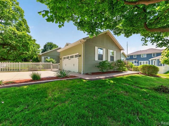 1259 Burgoyne Boulevard
