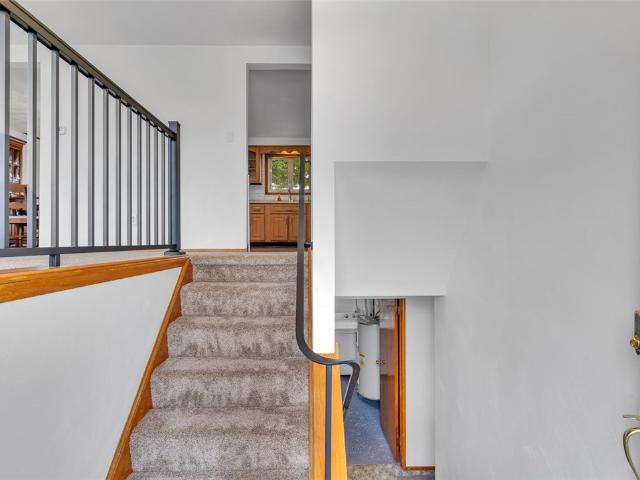 1259 W Fir Dr