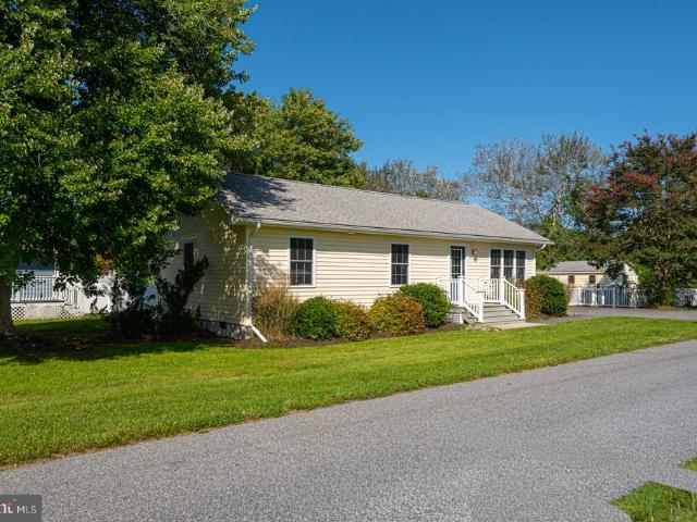 12503 W Torquay Road