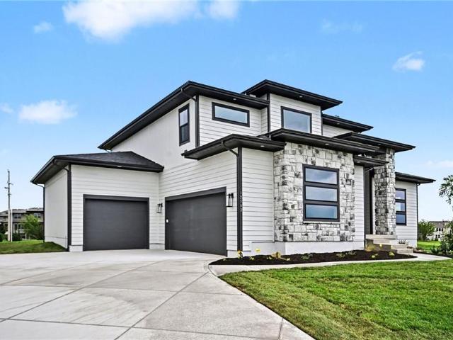 12502 W 183rd Terrace