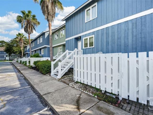 12502 Apache Avenue # 17