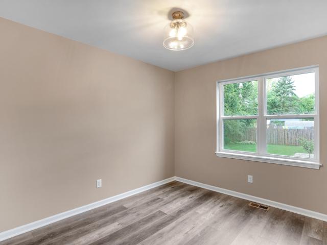 12507 th Ave