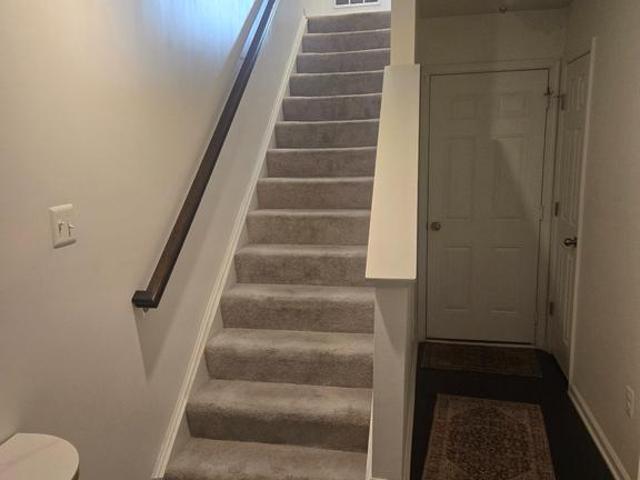 12509 Honey Locust Way