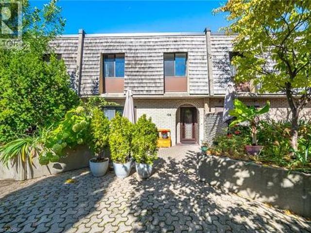 1250 Mississauga Valley Boulevard Unit# 108, Mississauga, ON, L5A 3R6 townhouse for sale | Listing ID 40866 | Royal LePage