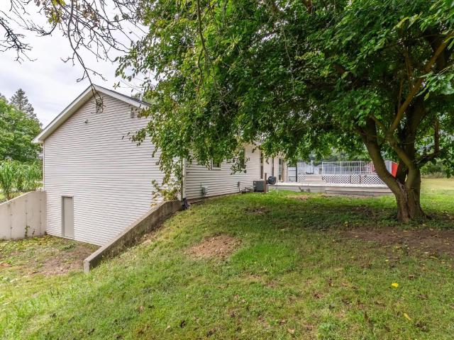 1250 N Arbutus Trail